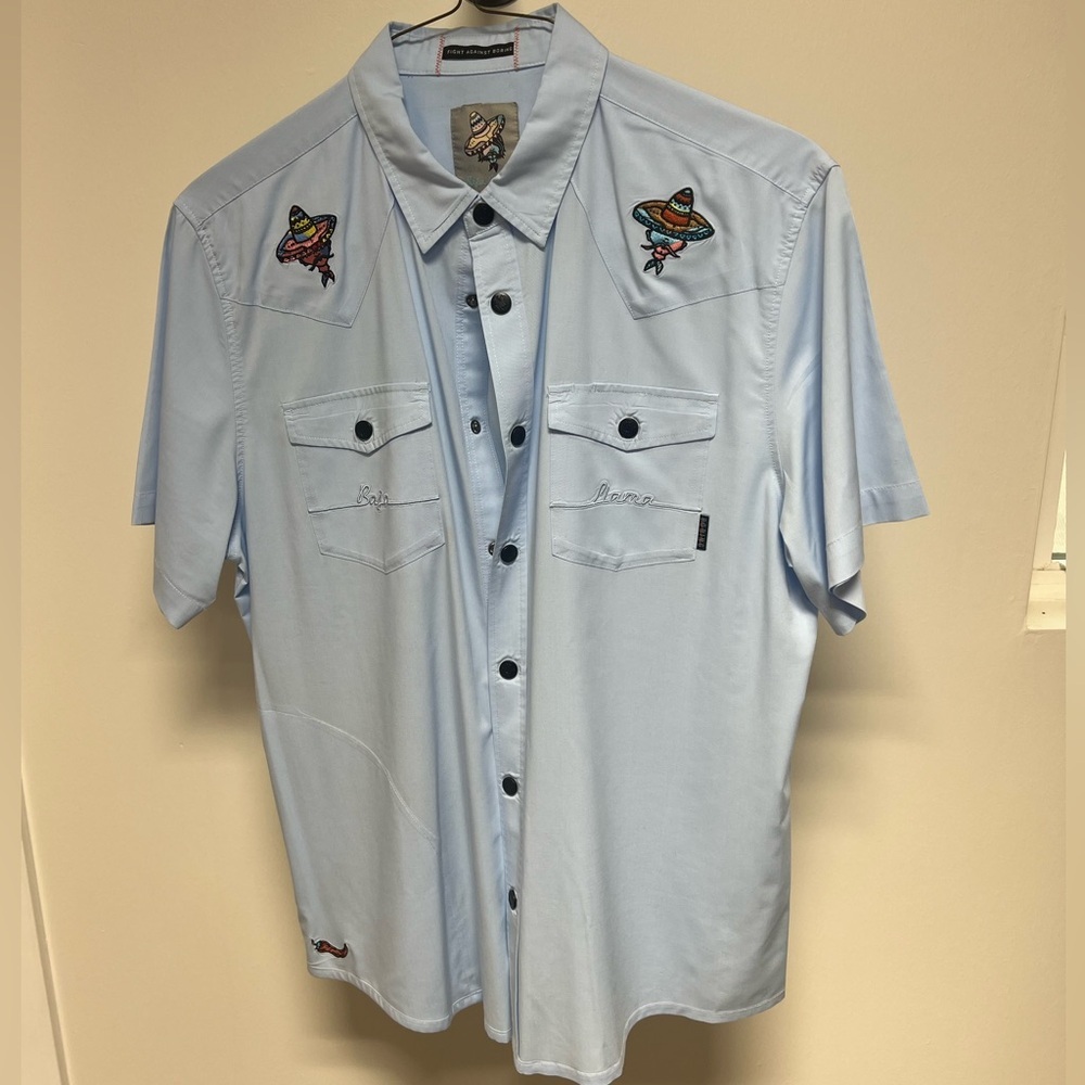 Baja Mama Button down - Picture 2 of 4